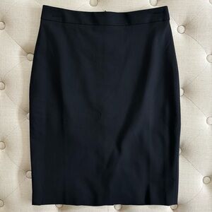Banana Republic Women’s Pencil Skirt Size 0